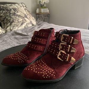 New Look Wide Fit Studded Western Flat Ankle Boot